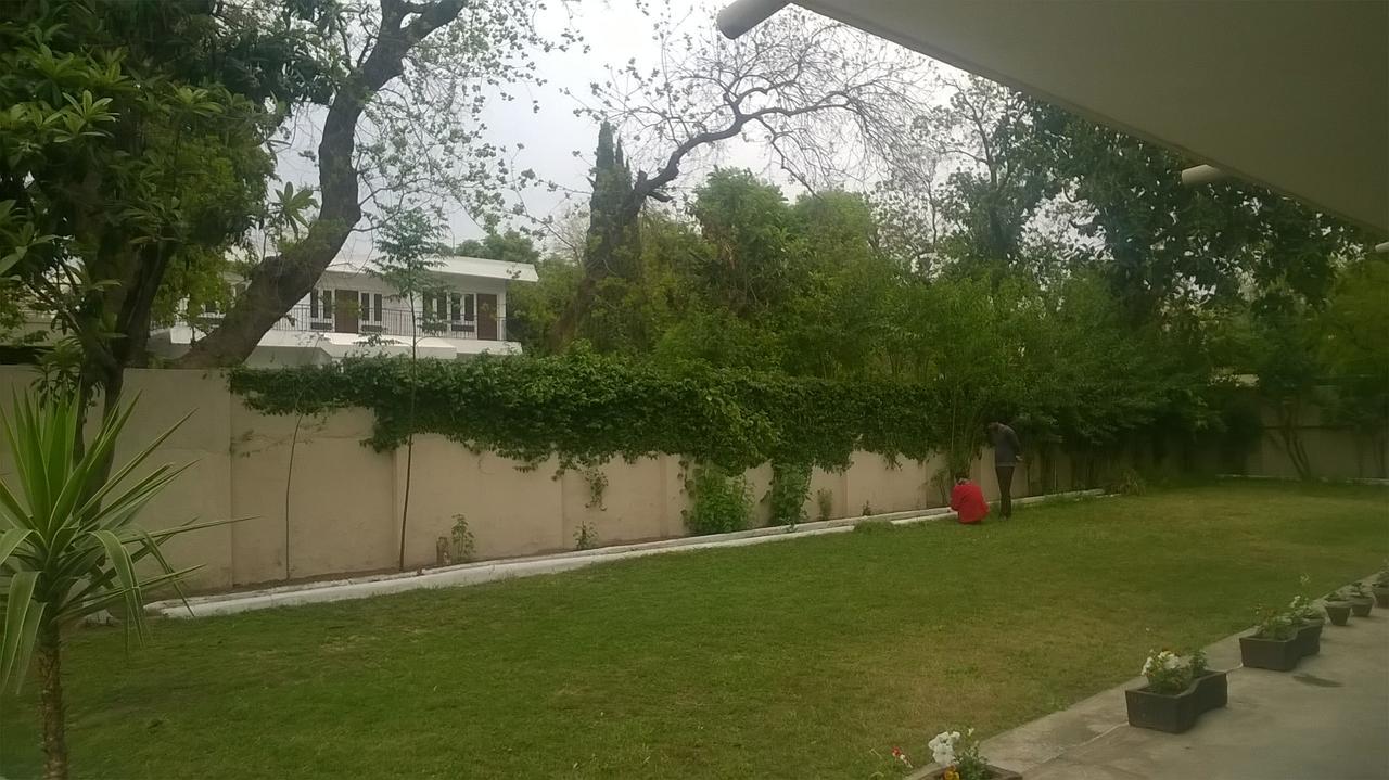 Imperial House Islamabad Bed & Breakfast Exterior photo